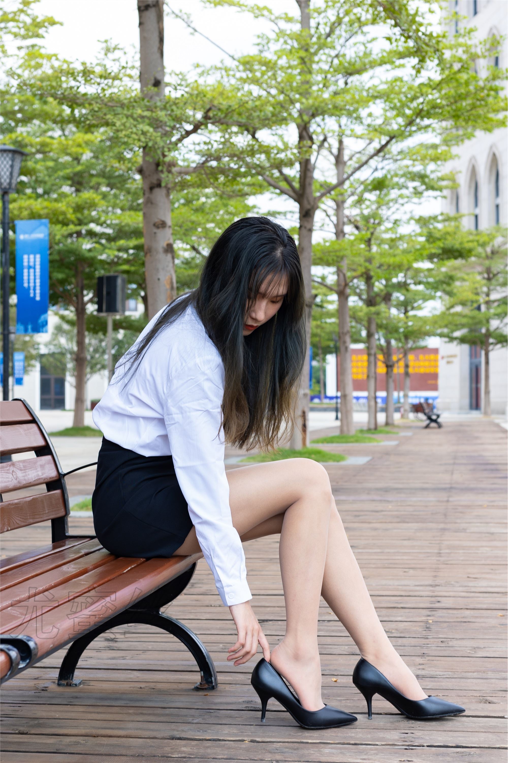 尤蜜丝 穿搭写真 NO.072